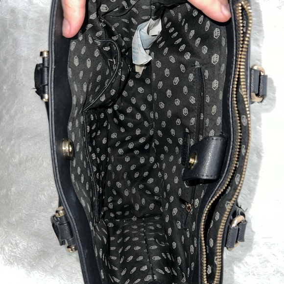 COMPARTMENTALIZED TOTE - Picture 3 of 4